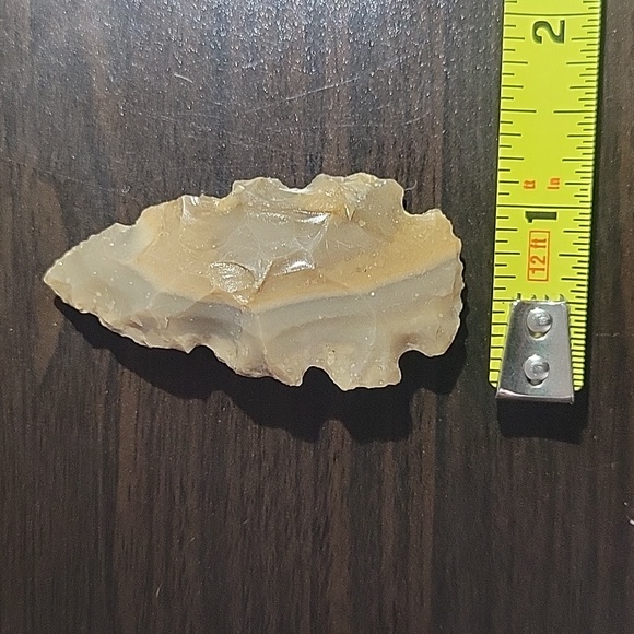 Beautiful Flint-carved Native  American artifact - Picture 4 of 9